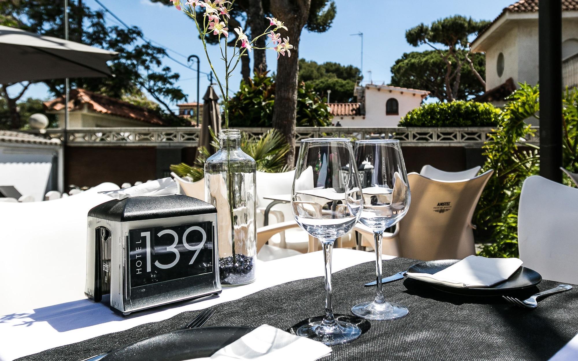 Hotel 139 Castelldefels Exteriér fotografie